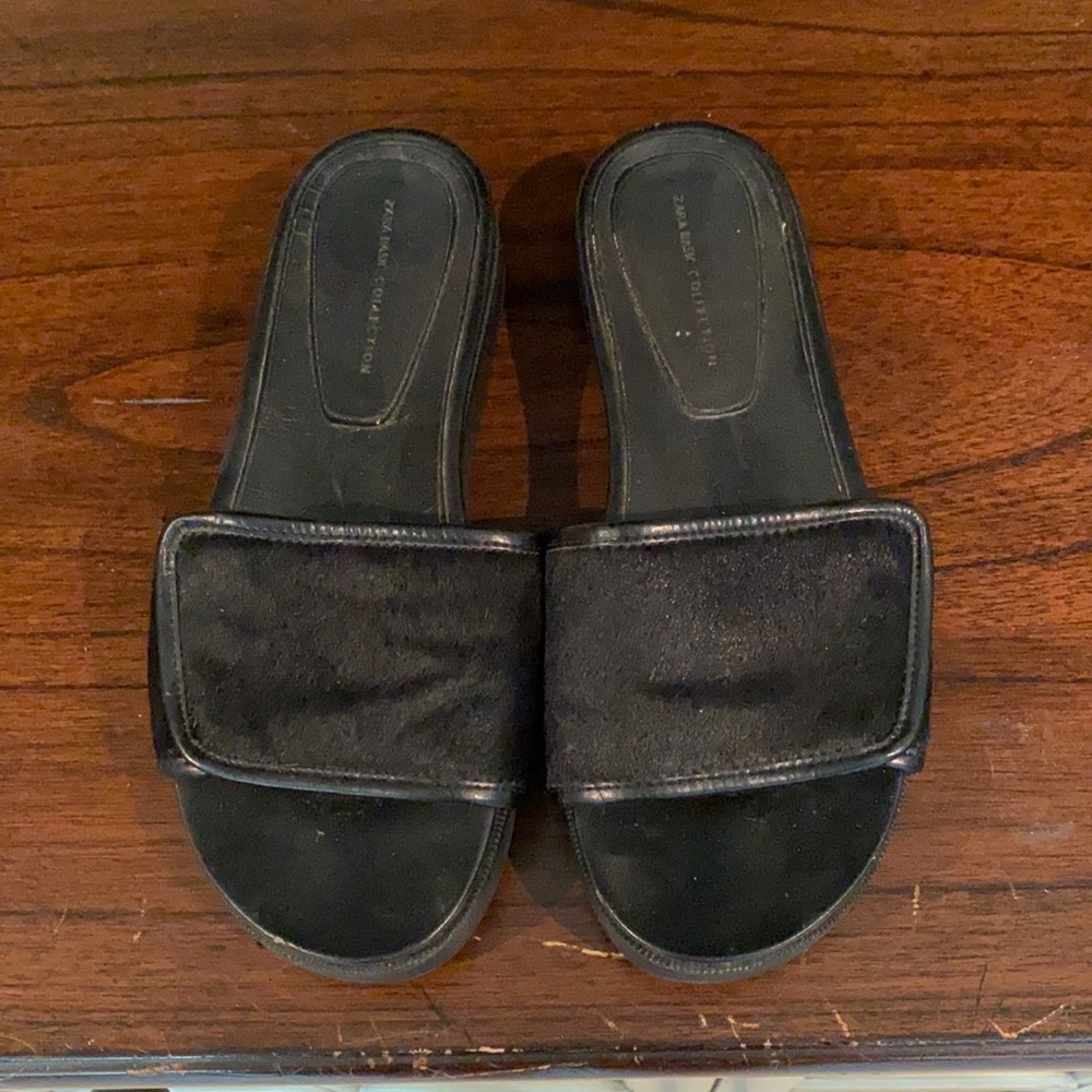 Zara pony hair slides